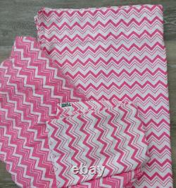 Victoria Secret Pink Aztec 3-piece Beddings GUC Twin Size